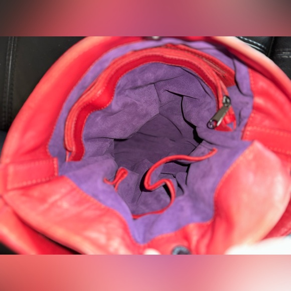 ❤️ Sharif Firenze Red Hieroglyphics Leather Drawstring Shoulder Bag ~ Excellent - Picture 4 of 15